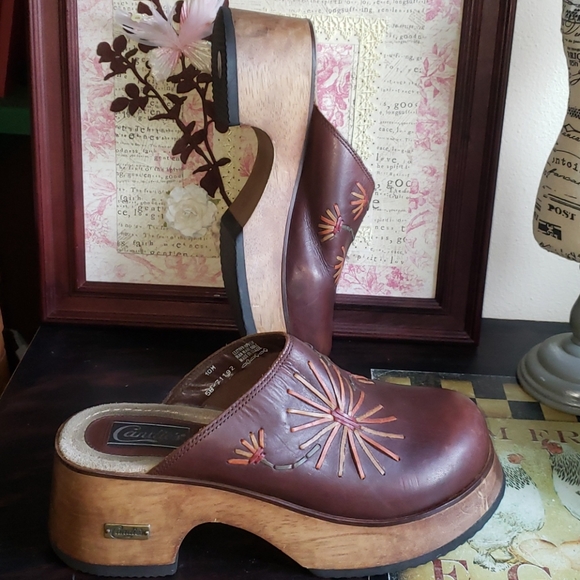 candies clogs vintage